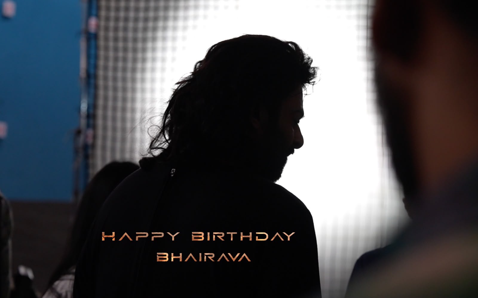 अभिनेता प्रभास के जन्मदिन पर फिल्म 'कल्कि 2898 एडी 2' के निर्माताओं ने प्रशंसकों को खास दिया तोहफा - header image